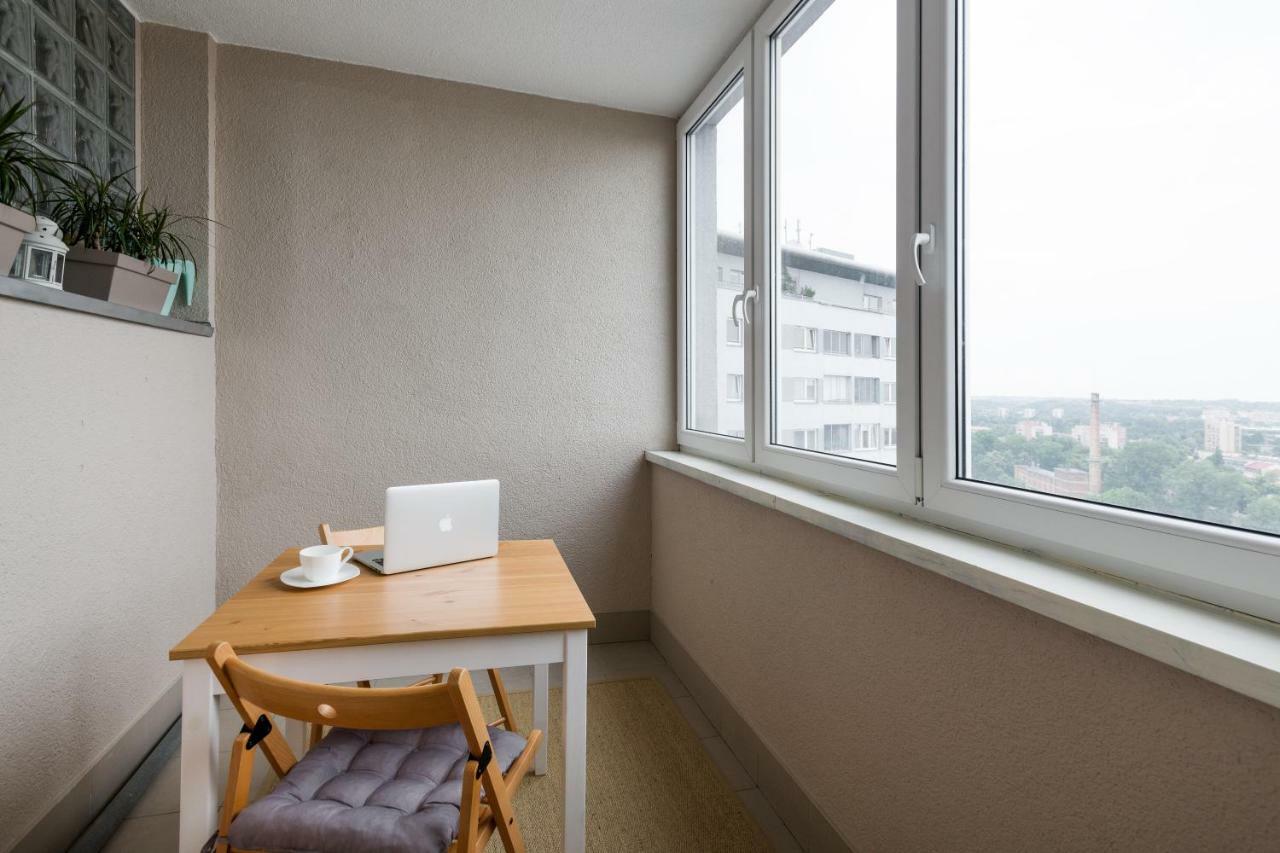 Sunny 1 Room Apartment With The View Over Cracow คราคูฟ ภายนอก รูปภาพ
