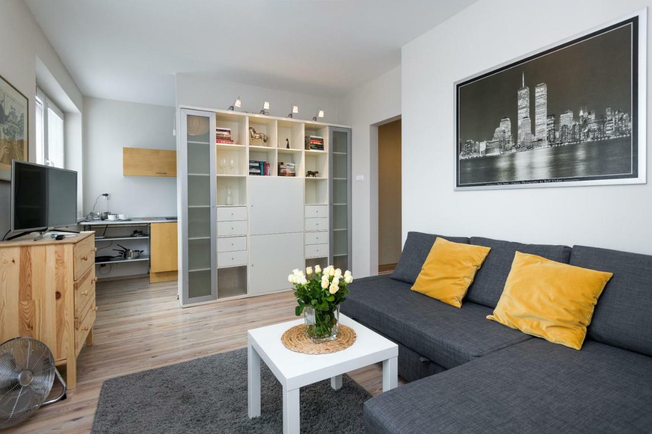 Sunny 1 Room Apartment With The View Over Cracow คราคูฟ ภายนอก รูปภาพ